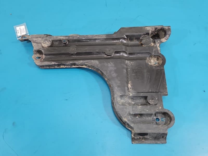 Osłona ZAŚLEPKA PLASTIK Peugeot 2008 II 19- 9826459180