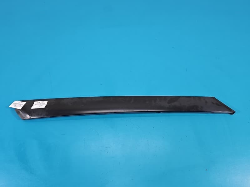 Listwa szyby czołowej lewa przedniej Land Range Rover III L322 01-12 DCB500172