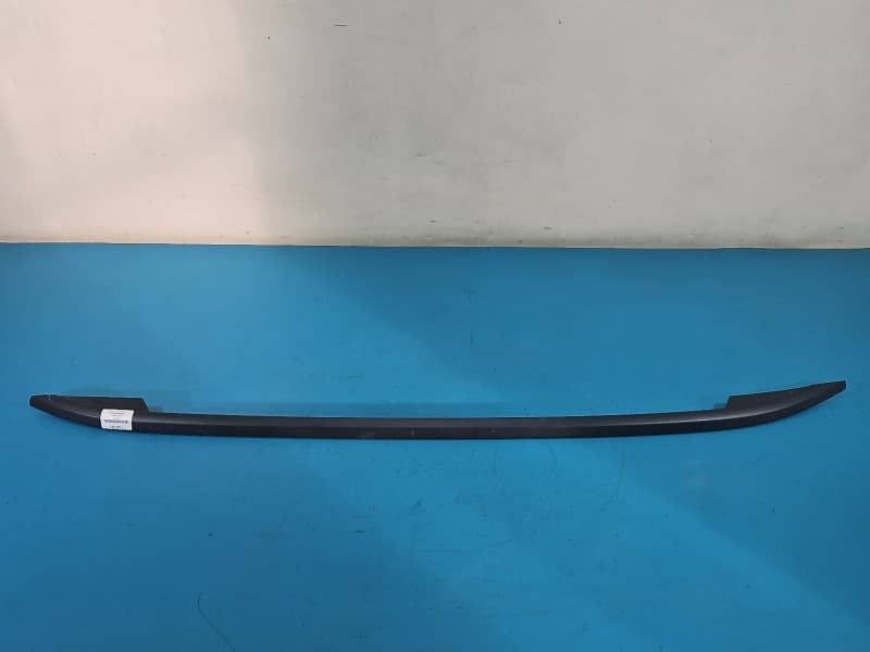 Relingi dachowe LEWY PRAWY Skoda Kamiq 658860025A