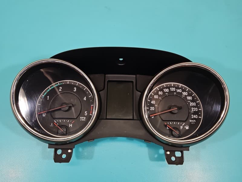 Licznik Jeep Grand Cherokee IV WK2 3,0 CRD 56046664AC EUROPA