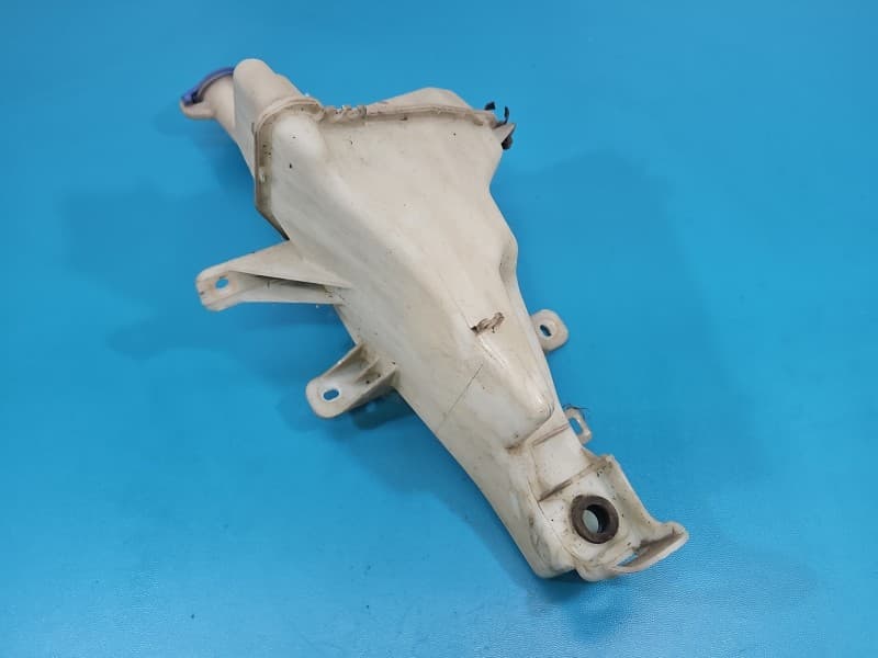 Zbiornik Zbiorniczek płynu spryskiwacza Hyundai I20 I 08-14 98610-1J200