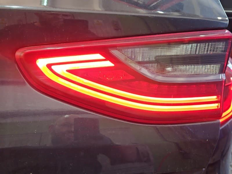 Lampa tył prawa klapy Kia Ceed III 18-21 HB EUROPA 92404J7050