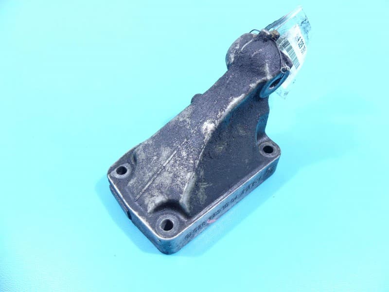 Łapa silnika Mercedes W211 4,0 cdi 6282231004