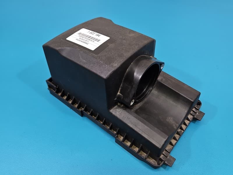 Obudowa filtra powietrza kia Stonic 17-20 1,2 16V CVVT 28110-H8250