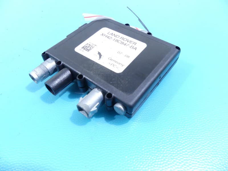 Sterownik moduł WZMACNIACZ ANTENY Land Range Rover III L322 01-12 XH42-18C847-BA