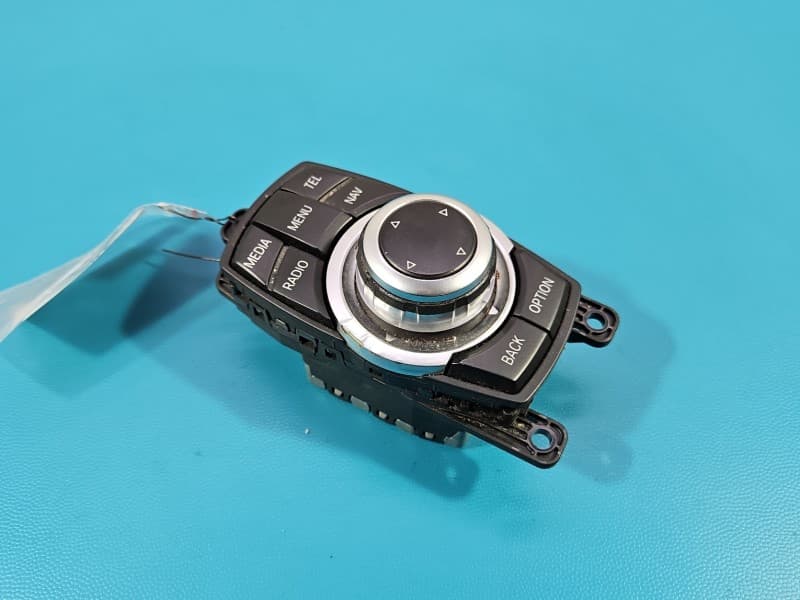 Przełącznik radia nawigacji panel bmw F30 9267955