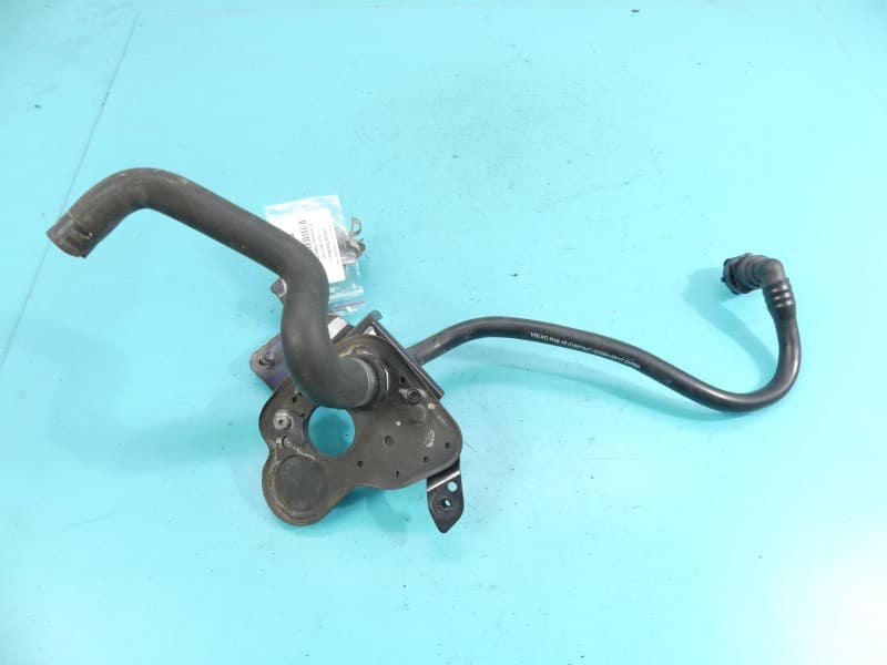 przewód wąż rurka wody Volvo S90 II 16- 2,0 T5 31465024 31657347