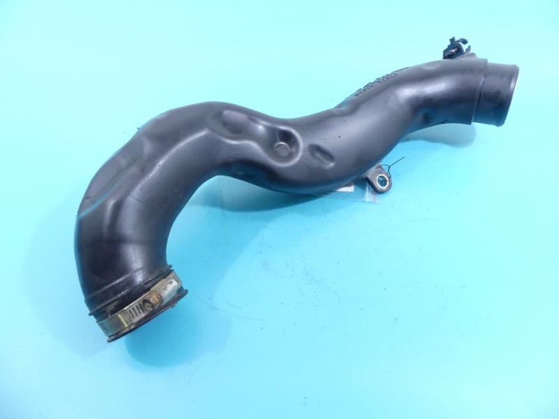 Rura Toyota Land Cruiser J200 07- 4,5 V8 D4D 17875-51020 przewód DOLOTU POWIETRZA