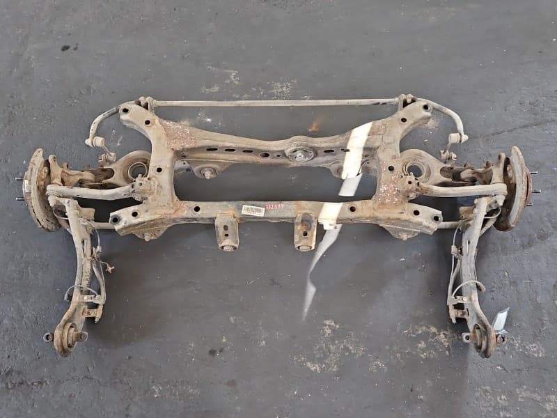 Tylna belka oś tył Kia Sportage III 10-15 2,0 16V G4kd