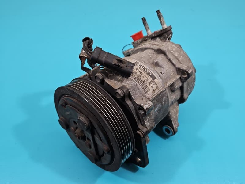 Sprężarka klimatyzacji kompresor Jeep Cherokee KJ 3,7 V6 55037466AE 4852 03689605570