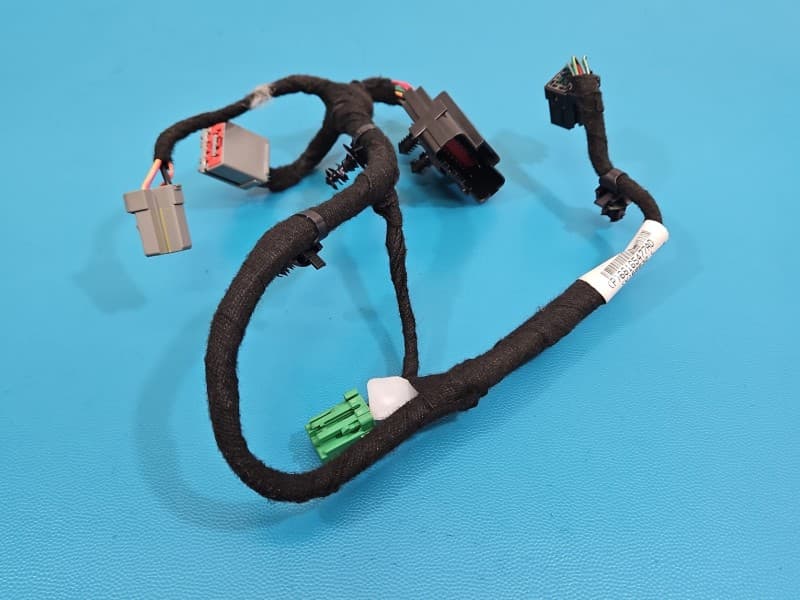 Wiązka instalacja z tunelu Jeep Cherokee KL 68165477AD
