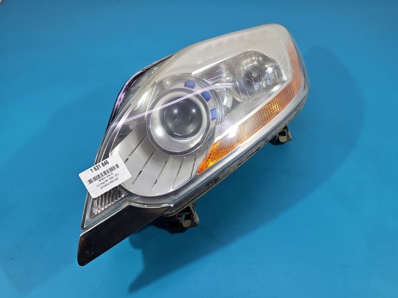Reflektor lewy lampa przód Ford Kuga Mk1 I 08-13 EUROPA