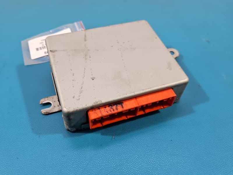 Sterownik moduł ABS-u Honda CR-V I 39790-S10-G020-M1