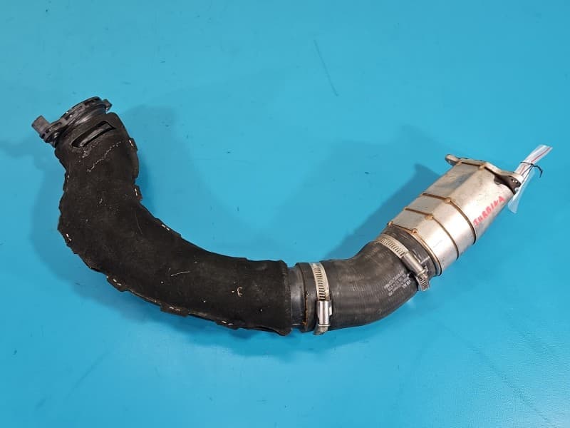 Rura Audi A4 B9 2,0 tdi 05L145762H przewód Od turbiny do intercoolera