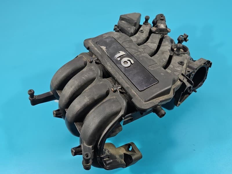 Kolektor ssący Seat Leon II 1,6 8V 06A133206DB 06A133185KR 06A133203DL