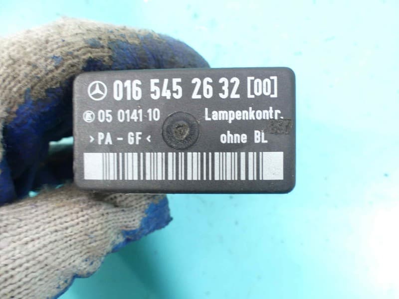 Przekaźnik świec żarowych Mercedes Vito W638 2,3 TD 0165452632