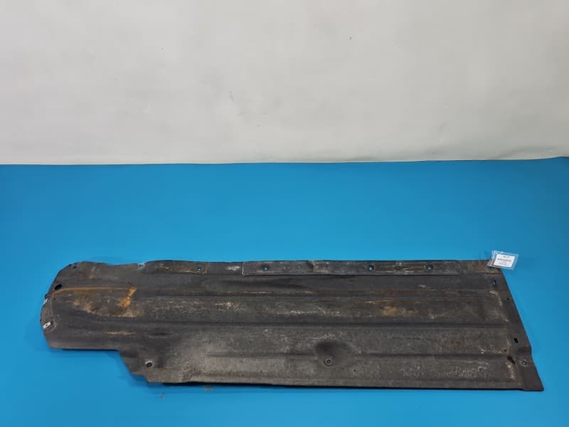 Osłona ZAŚLEPKA PLASTIK OSŁONA PODŁOGA PODWOZIA PRAWA Ford Focus Mk4 JX6BF11132AE