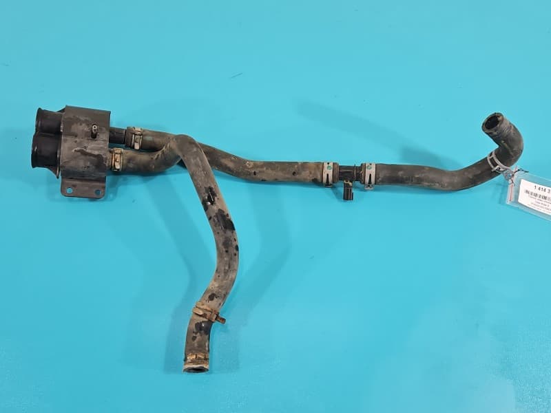 przewód wąż rurka wody Tesla Model S 1003117-00-E