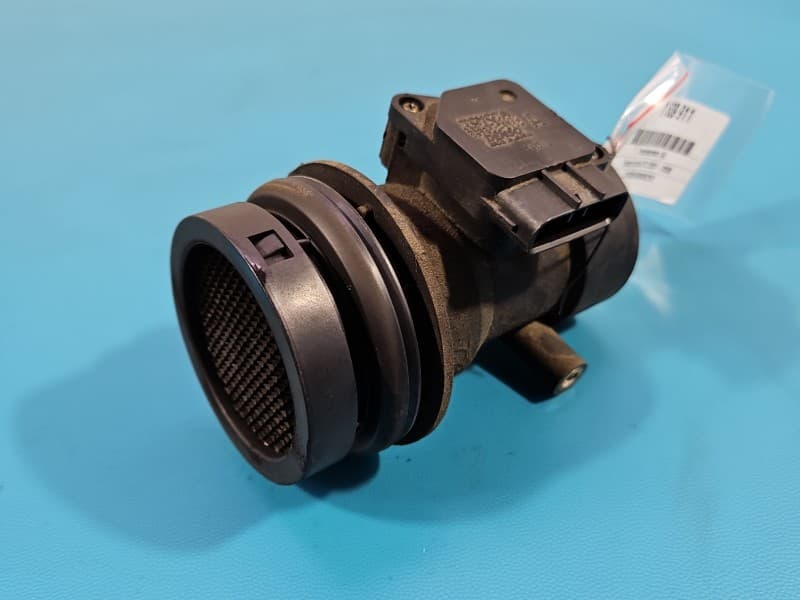 Przepływomierz Toyota Corolla E12 1,4 D4D 5-PIN 22204-30010 197400-2110