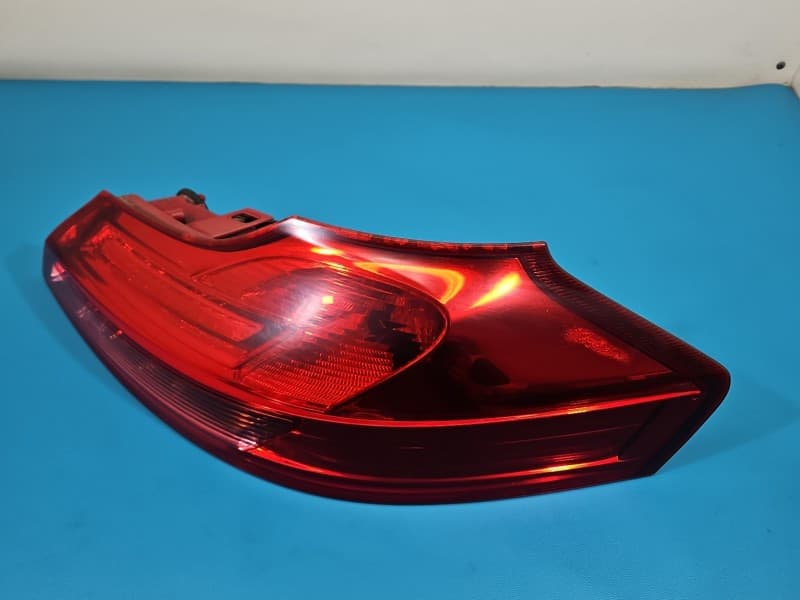 Lampa tył prawa błotnika Opel Insignia A kombi EUROPA 13226857