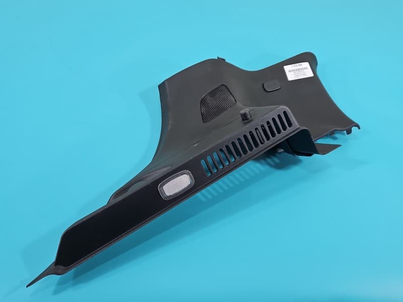Osłona ZAŚLEPKA PLASTIK osłona bagażnika lewa Infiniti Q30 769355DA0A