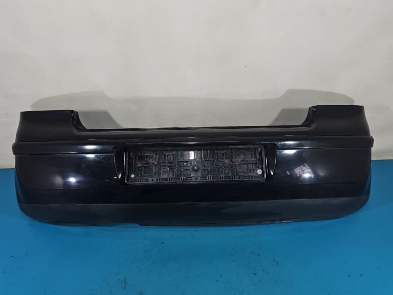 Zderzak tył tylny Vw Polo IV 9N HB LO41