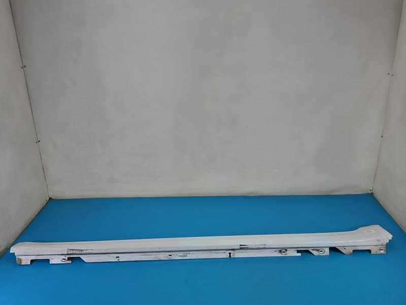 Listwa progowa lewa PRÓG NAKŁADKA BMW G30 7417207 29889871 300