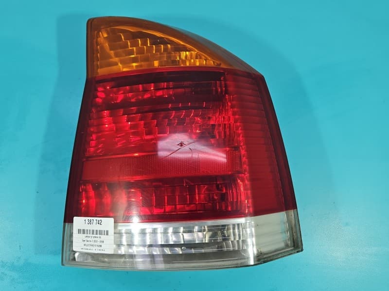 Lampa tył prawa błotnika Opel Vectra C sedan EUROPA 13130644