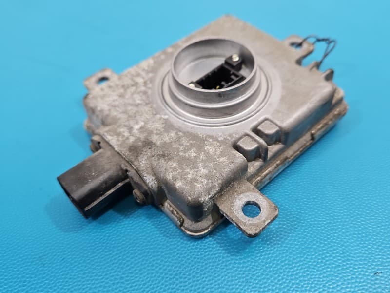 Przetwornica xenon Mitsubishi Outlander II 06-13 W3T16271