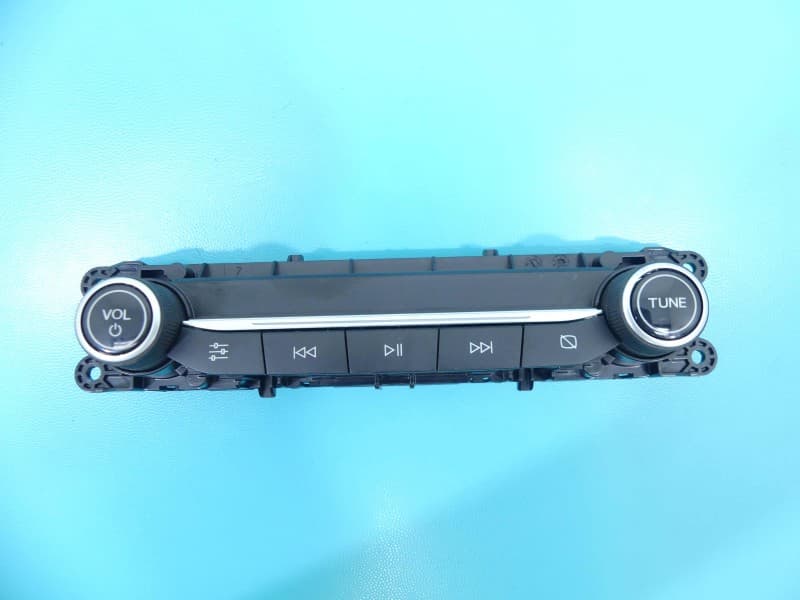 Przełącznik radia nawigacji panel Ford Focus Mk4 JX7T-18K811-AC