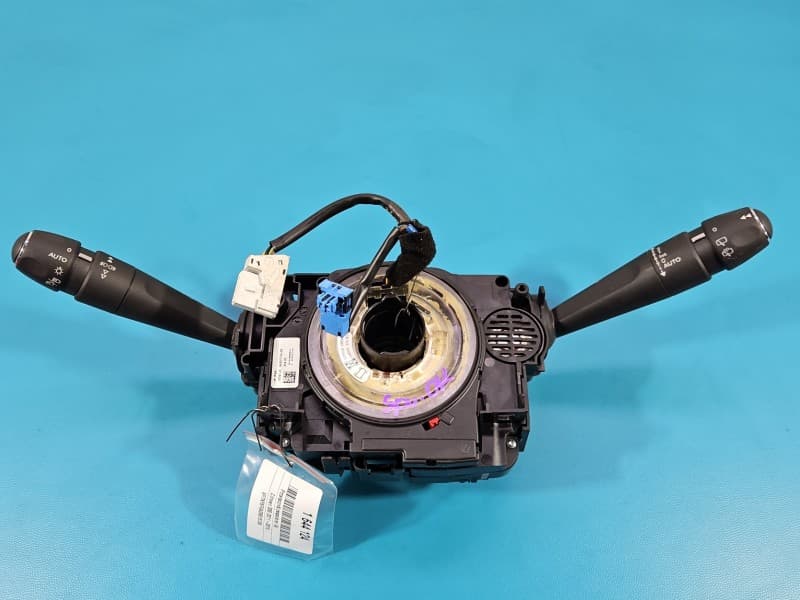 Przełącznik zespolony Citroen DS5 11-15 98000242ZD