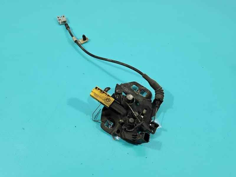 Zamek maski Brak numeru Ford Mondeo Mk5