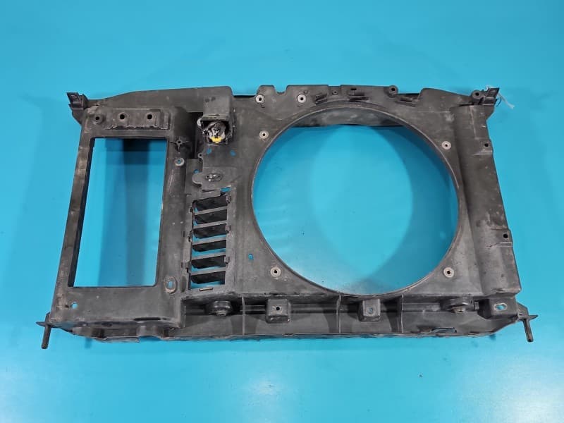 WZMOCNIENIE CZOŁOWE Pas przedni Citroen Berlingo II 9682720480