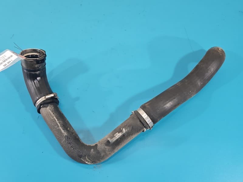 Rura Kia Ceed III 18-21 1,6 CRDI D4FE 28257-2U001 28257-2U0001 przewód INTERCOOLERA