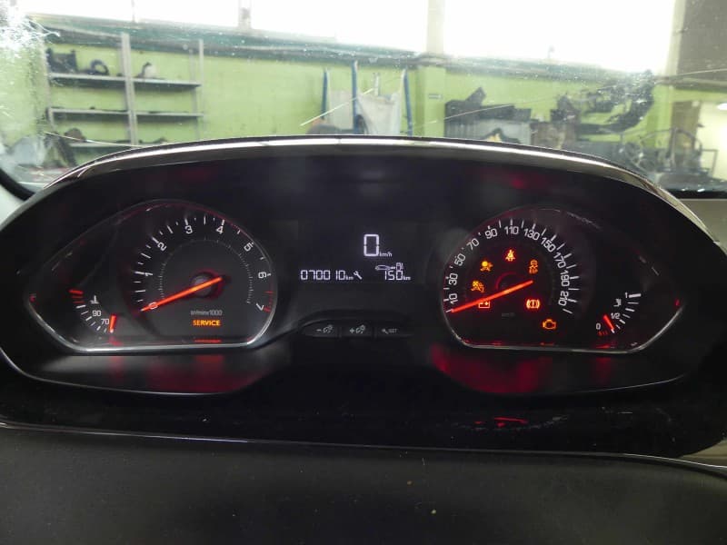 Licznik Peugeot 208 I 12-19 1,4 16v 9673777580G EUROPA