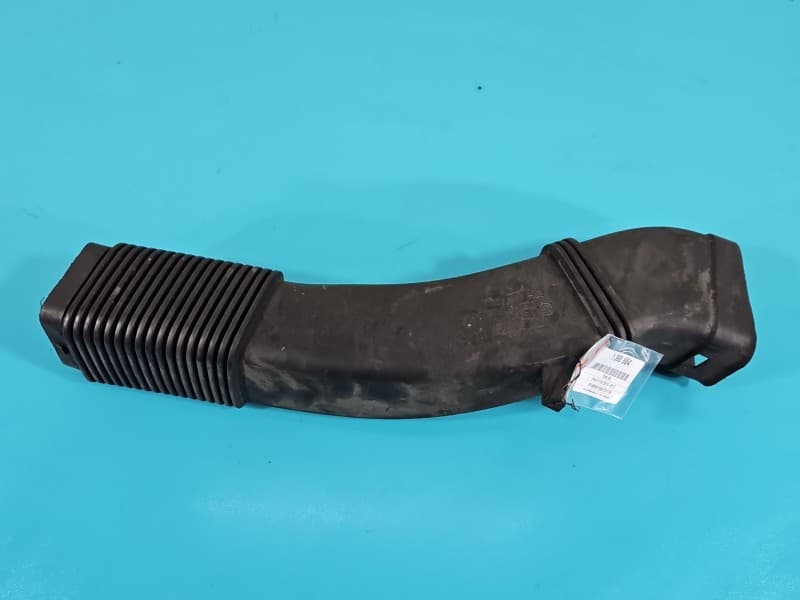 KIEROWNICA Wlot powietrza Bmw f10 f11 3,0d 7823212
