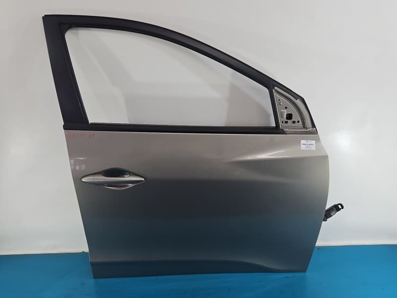 DRZWI PRZÓD PRAWE PASAŻERA Hyundai Ix35 5d A3
