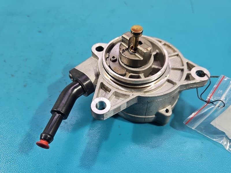 Pompa vacum Hyundai I30 III 16- 1,5 T 28810-08000