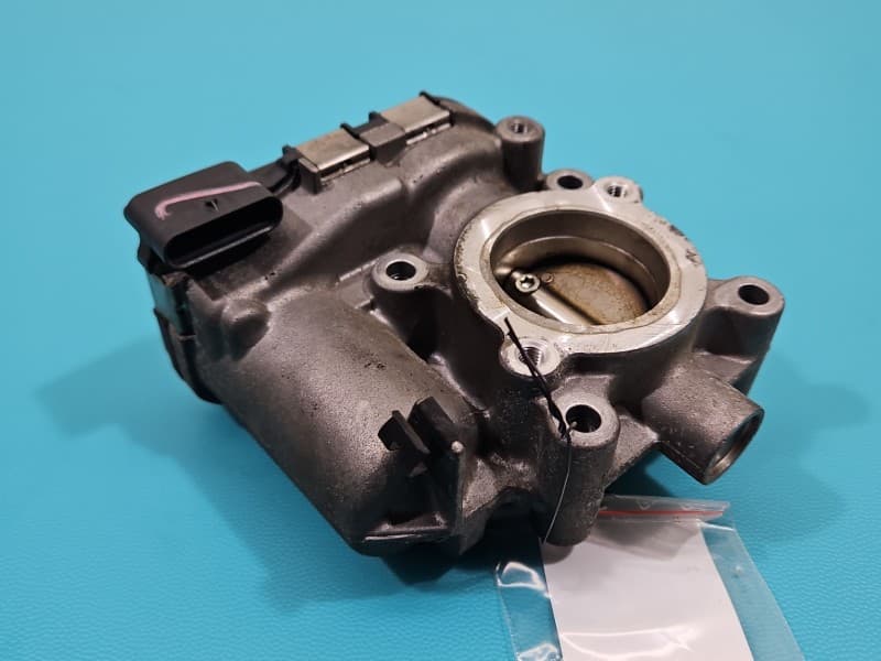 Przepustnica Renault Megane IV 1,3 TCe A2821410200 0280750654
