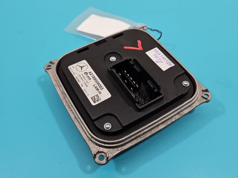 Przetwornica xenon Mercedes CLS II C218 W218 218 A2189009003