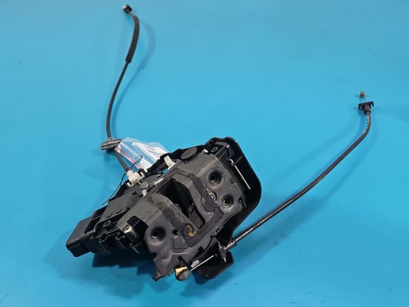 Zamek przód prawy Ford Focus C-Max I MK1 EUROPA 6pin 3M5AR21812AF