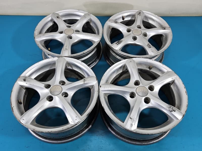 Felga aluminiowa 15" komplet Toyota Yaris III alufelga