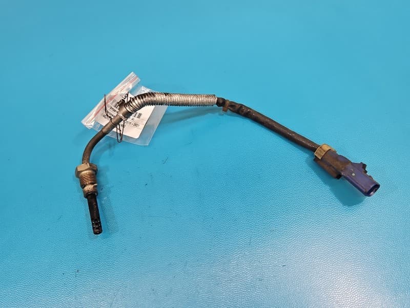 Czujnik temperatury spalin Jeep Grand Cherokee IV WK2 3,0 CRD VM63D 05146661AC
