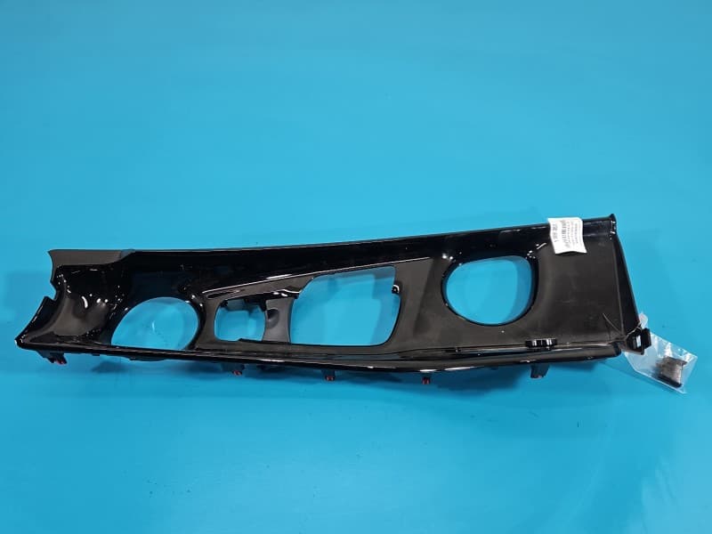 Listwa dekor deski Toyota C-HR I 16-23 58804-F4011 tunelu, uszkodzone mocowanie