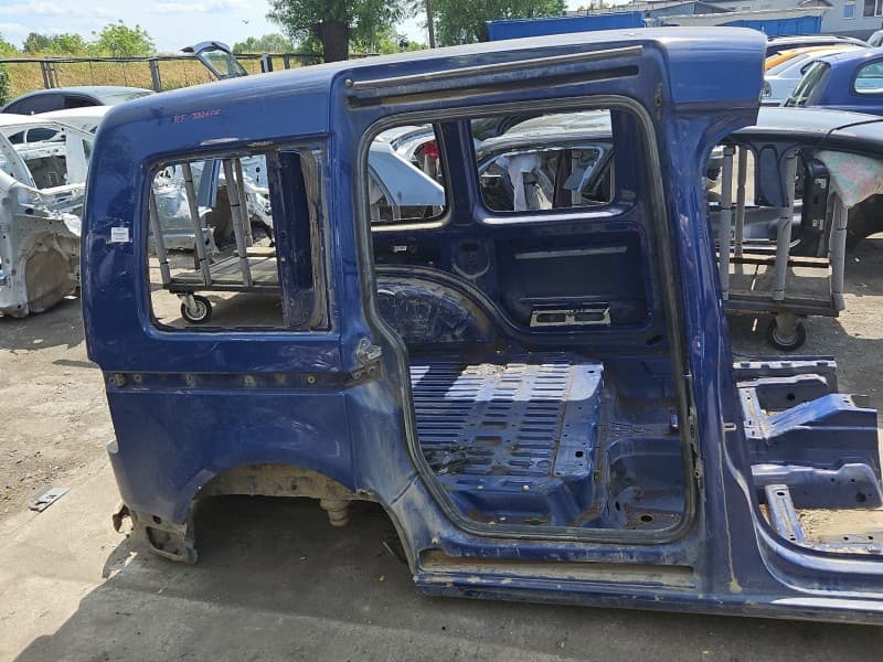 Błotnik tył prawy ćwiartka Vw Caddy III 2K Brak HB