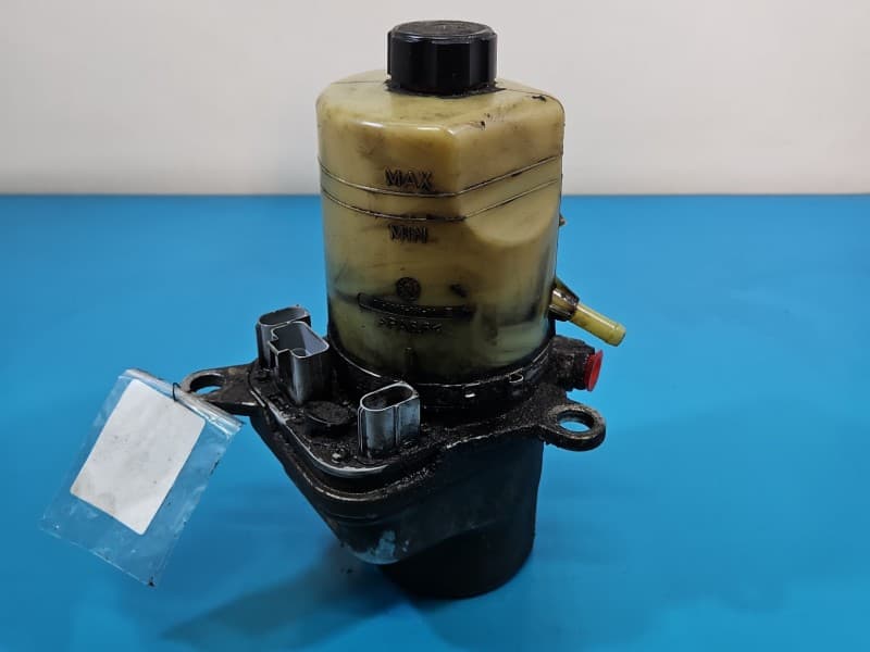 Pompa wspomagania Ford Focus C-Max I MK1 1,8 16V 4M51-3K514-AC