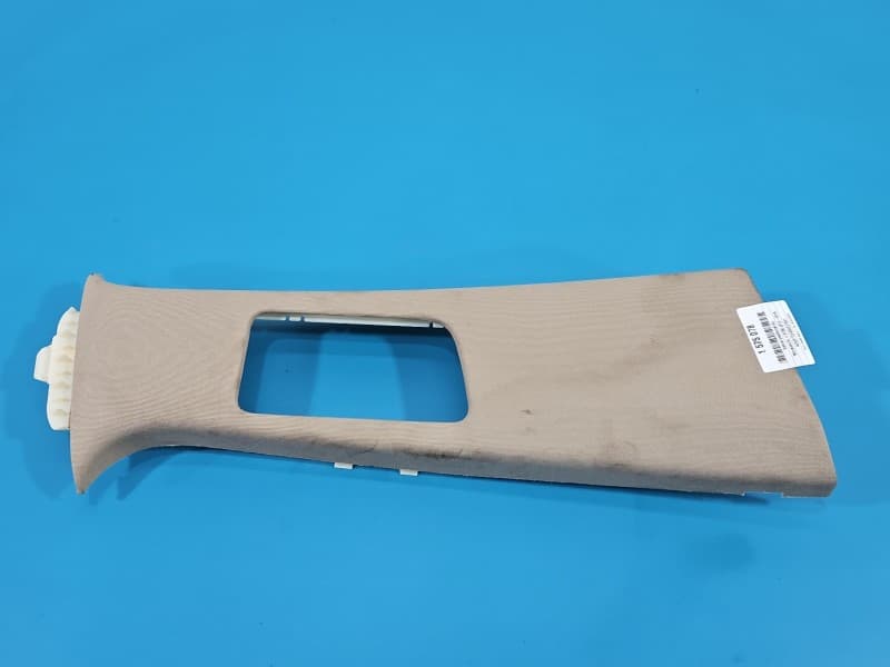 Osłona ZAŚLEPKA PLASTIK osłona słupka prawa Mercedes GL II X166 A1666904625