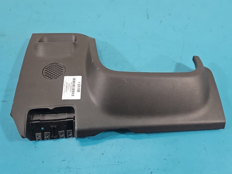 Osłona ZAŚLEPKA PLASTIK Pod kierownicę MG MG3 24- 11450692 11582499