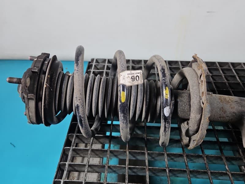 Sprężyna przód przednia Hyundai Tucson III 15-20 2,0 crdi