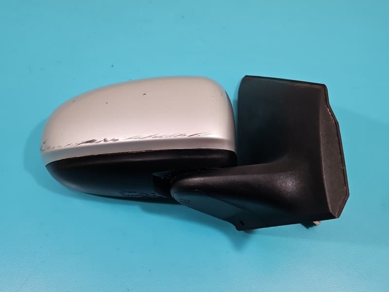 Lusterko prawe Nissan Almera tino 3pin, porysowana obudowa europa